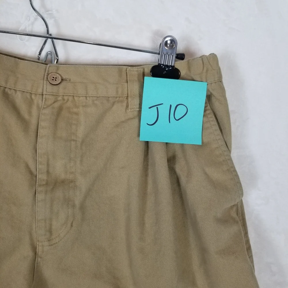 Reyn Spooner Mens Khaki Pleated Chino Shorts 100% Cotton Elastic Waist Tan 36‎